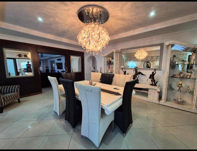 5 BEDROOM HOUSE FOR SALE IN THE HILL